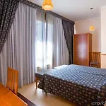 Hotel Frate Sole Asís