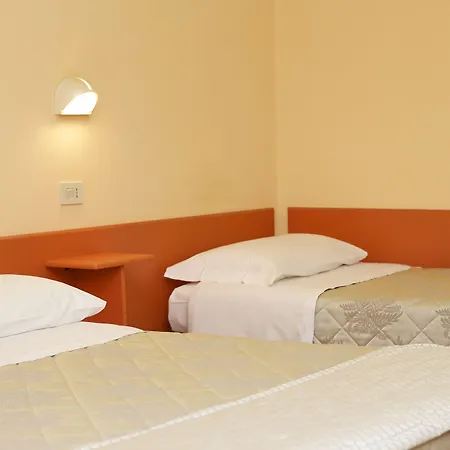 Otel Frate Sole 3*