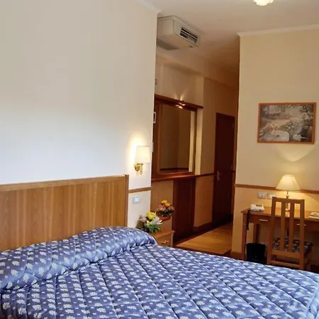 Otel Frate Sole