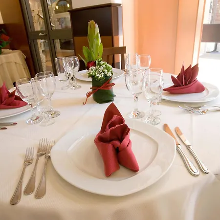 Hotel Frate Sole