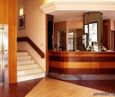 Hotel Frate Sole Asyż