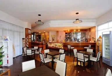 Frate Sole Hotel Asyż