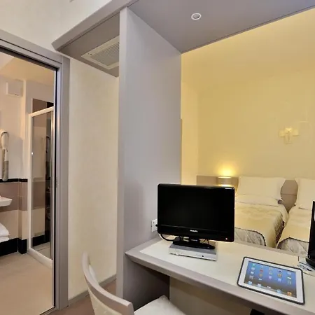 Hotel Frate Sole Asyż