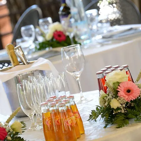 Hotel Frate Sole 3*